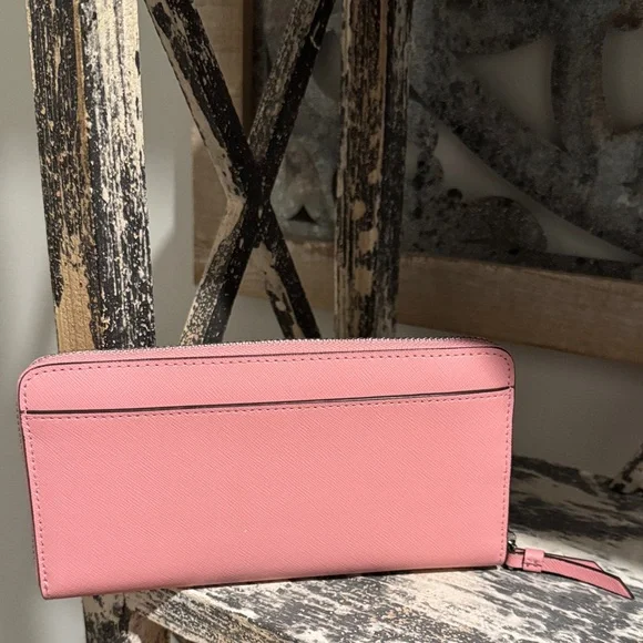 Kate Spade Pink Zip-Around Long Wallet - Picture 2 of 6